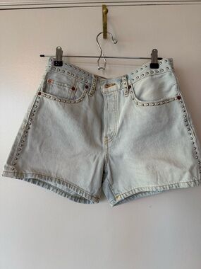 RE/DONE x Levi’s Studded Mid Rise Boy Short | Light Wash | Size 26 | NWT